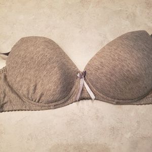 Pretty gray bra 36B, slightly padded, no under wire.